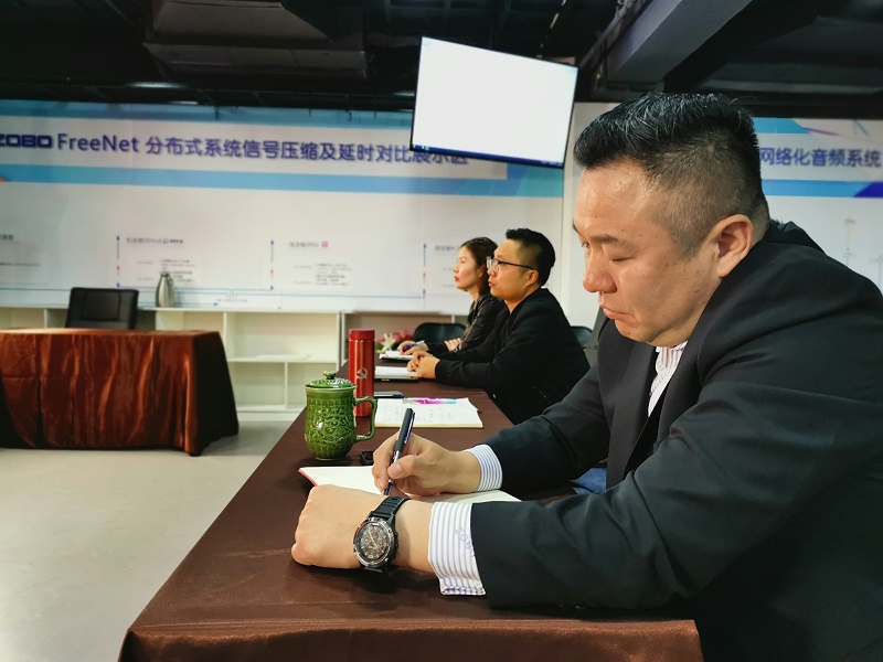 喜庆二 奋进新征程丨ZOBO草莓视频在线观看网站组织全体党员及员工代表集体收看党的二召开盛况直播
