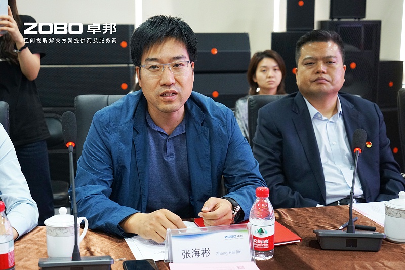 3河南驻京机构党委办等一行莅临ZOBO草莓视频在线观看网站举行“一站一家”授牌仪式
