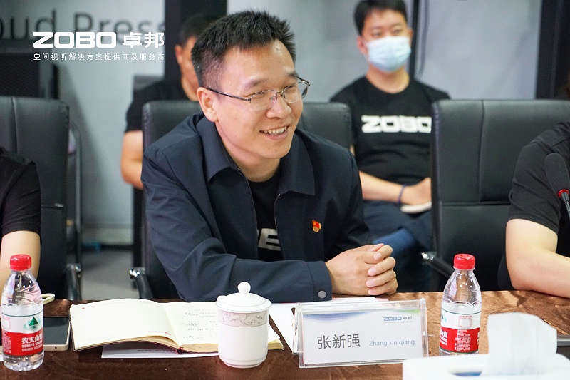 河南驻京机构党委办等一行莅临ZOBO草莓视频在线观看网站举行“一站一家”授牌仪式