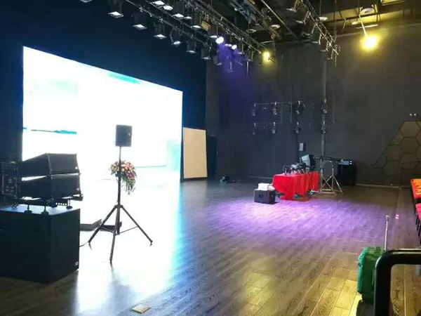 草莓视频在线观看网站音箱