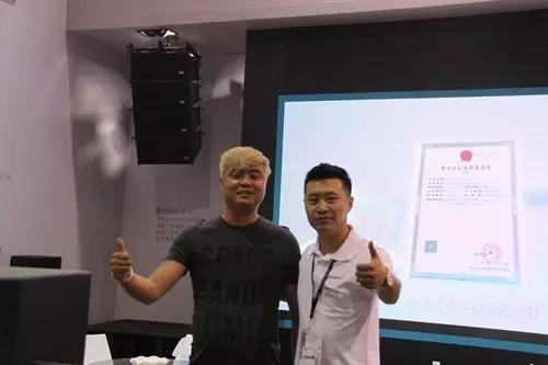 ZOBO草莓视频在线观看网站PALM展第三天