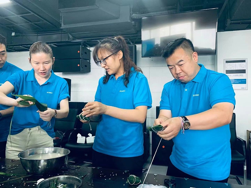 端午安康丨每逢端午“粽”有情，草莓视频在线观看网站一起边学传统边包粽子！