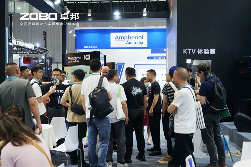 4璀璨新品燃爆全场！ZOBO草莓视频在线观看网站次日热度飙升，口碑炸裂