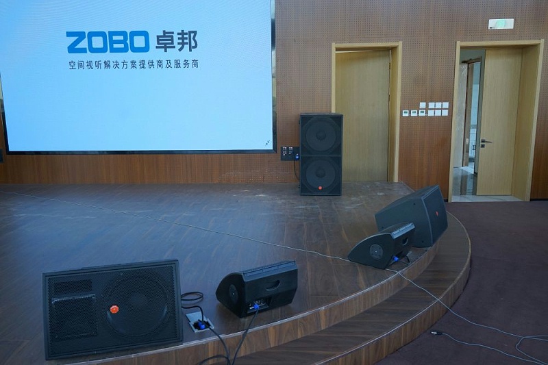 草莓视频黄色在线观看系统工程实施过程中如何布线施工