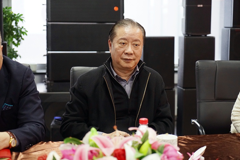 热烈欢迎中国演艺设备技术协会理事长等领导一行莅临ZOBO草莓视频在线观看网站调研指导