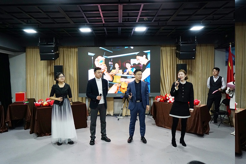 ZOBO草莓视频在线观看网站2021年度工作总结表彰大会暨2022年迎新年会圆满举办